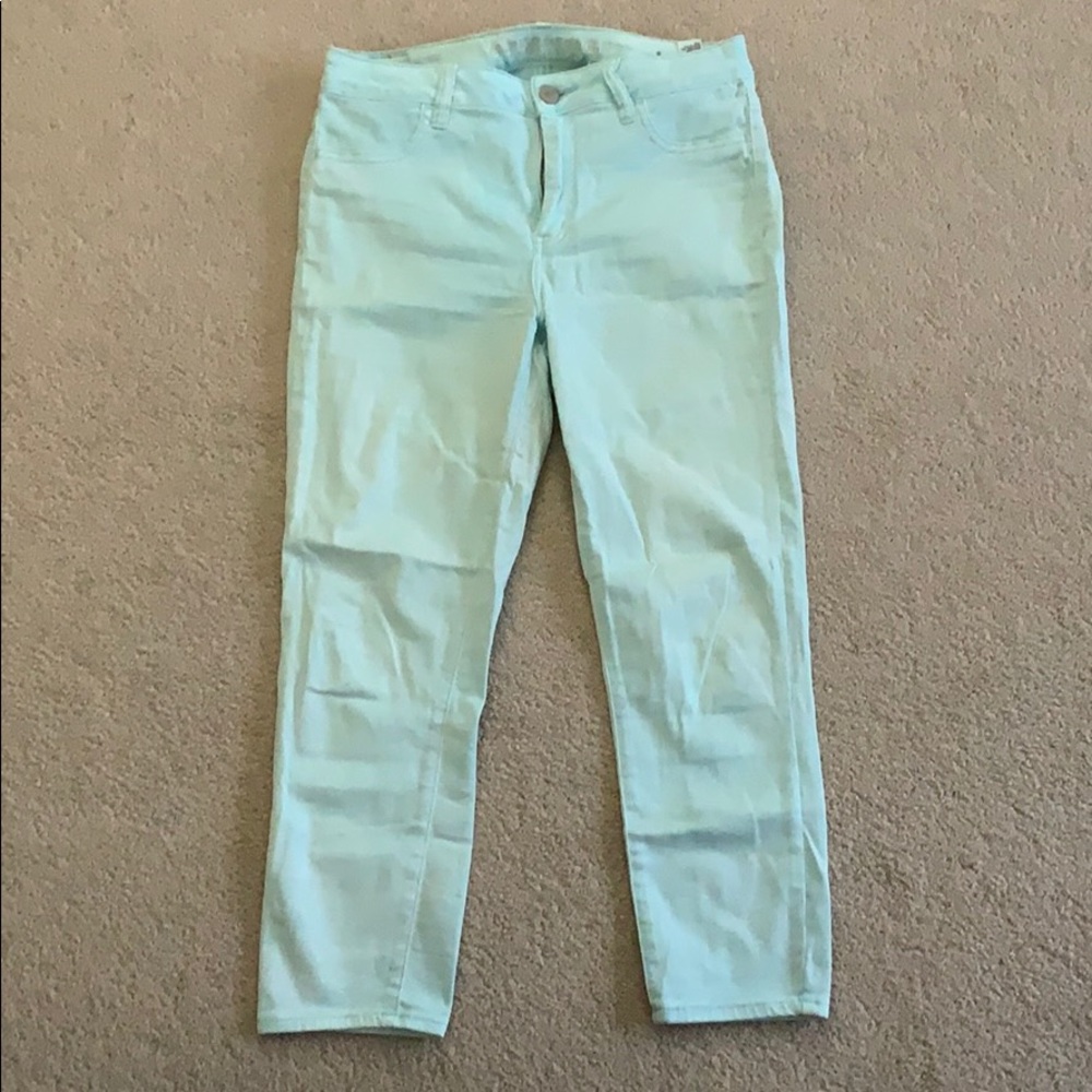 American eagle capris